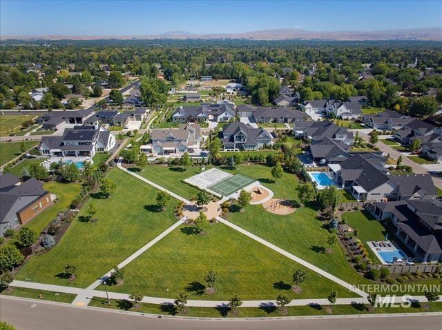 5778 N Stafford Ln, Meridian, ID 83646