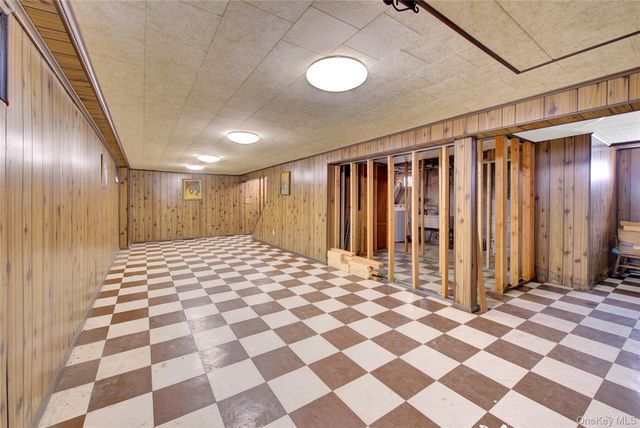 181 N 3rd Street, Bethpage, NY 11714