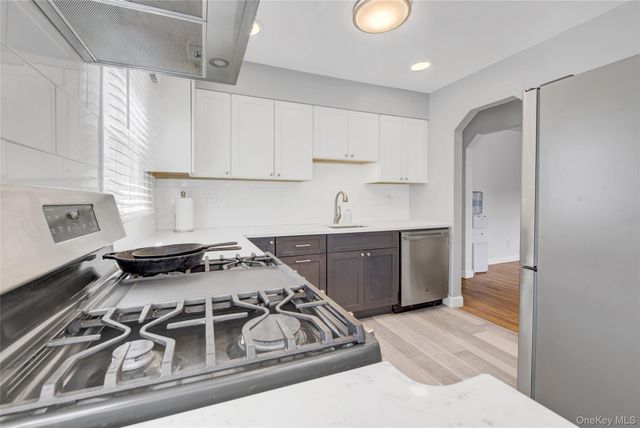 181 N 3rd Street, Bethpage, NY 11714