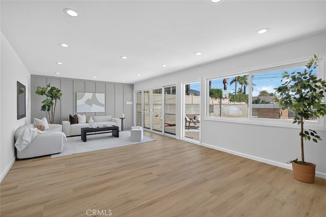 1844 N 1st, Upland, CA 91784