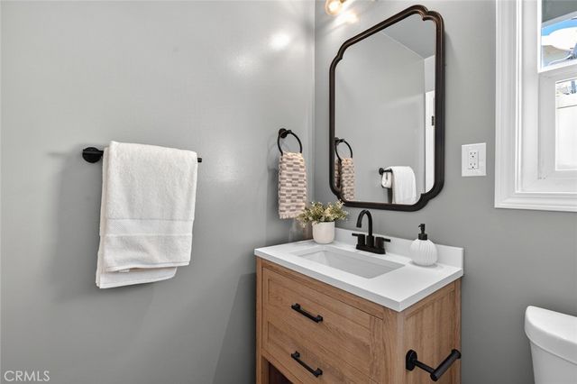 1844 N 1st, Upland, CA 91784