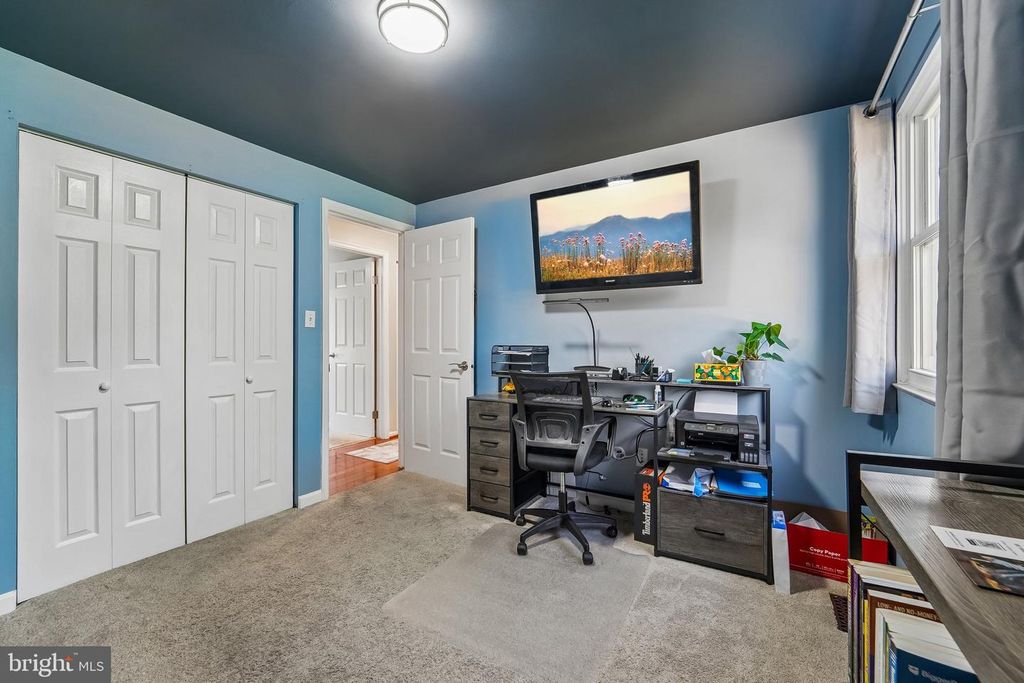 Image 13 of property listing at 3707 REDBERRY WAY, Nottingham, MD 21236