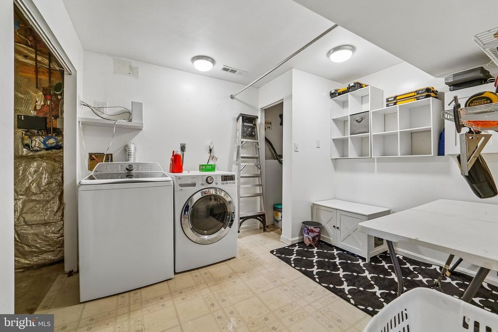 Image 18 of property listing at 3707 REDBERRY WAY, Nottingham, MD 21236