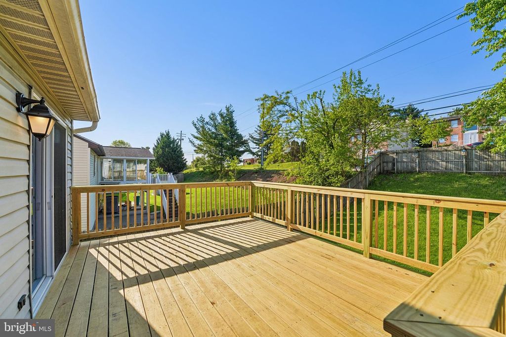 Image 19 of property listing at 3707 REDBERRY WAY, Nottingham, MD 21236