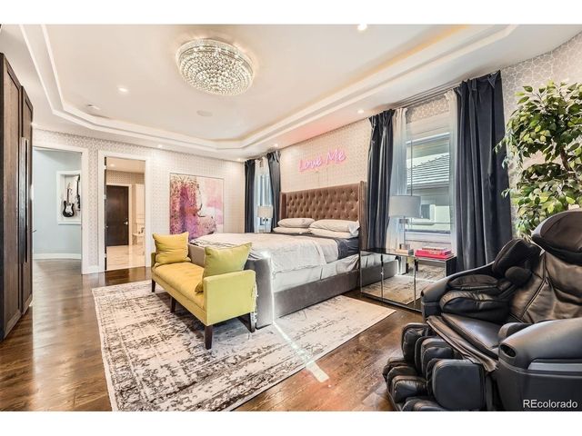 8017 S Valleyhead Way, Aurora, CO 80016