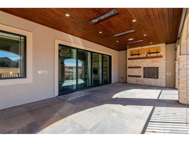 8017 S Valleyhead Way, Aurora, CO 80016