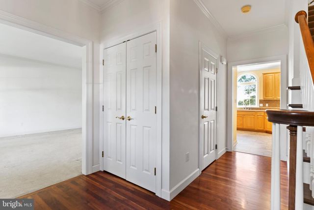 1782 N MEADOW DR, Mechanicsburg, PA 17055