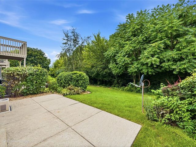 2850 Brighton Court, Westchester, IL 60154