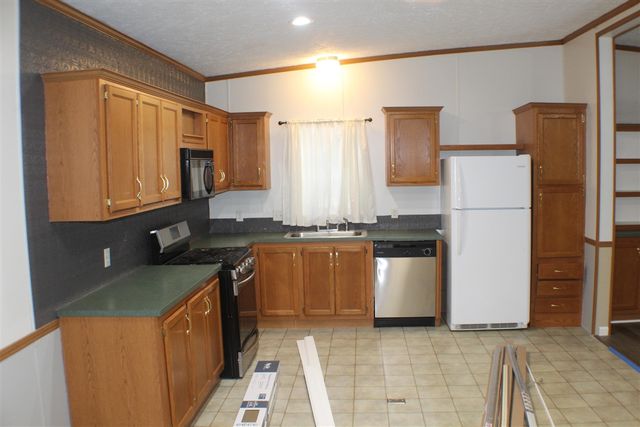 17790 Monroe Road, Morley, MI 49336