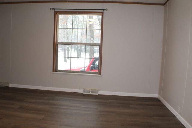 17790 Monroe Road, Morley, MI 49336