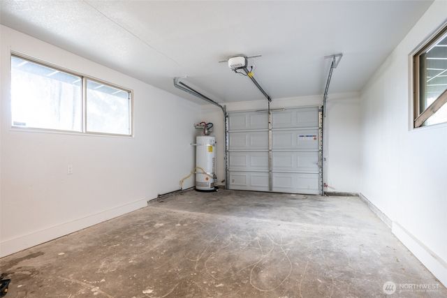 29004 18th Avenue S, Federal Way, WA 98003