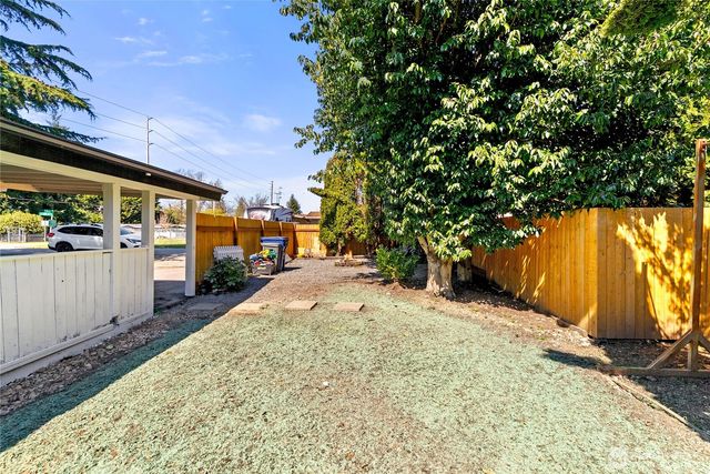 29004 18th Avenue S, Federal Way, WA 98003