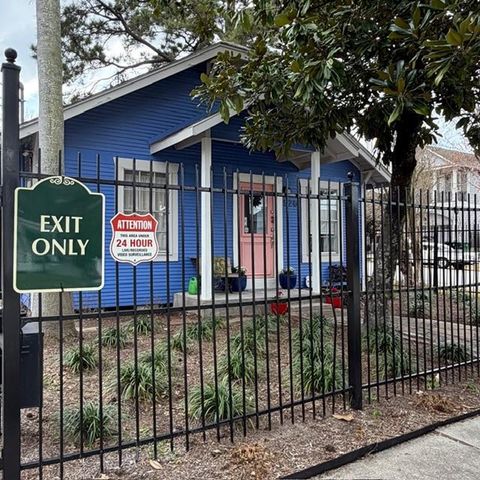 520 W 14th Street, Houston, TX 77008