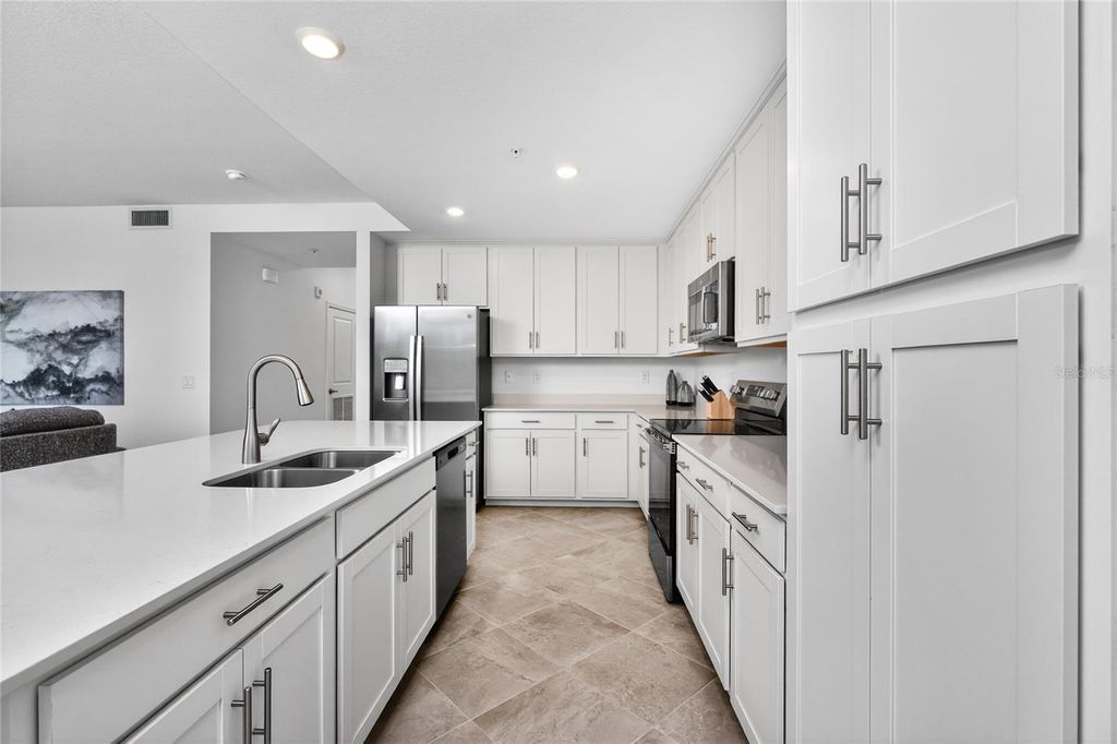 Image 7 of property listing at 14201 HERITAGE LANDING BOULEVARD 1316, Punta Gorda, FL 33955