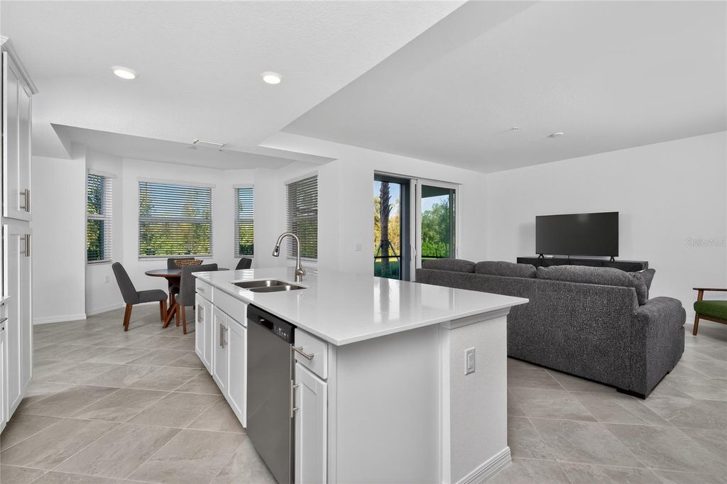 Image 8 of property listing at 14201 HERITAGE LANDING BOULEVARD 1316, Punta Gorda, FL 33955