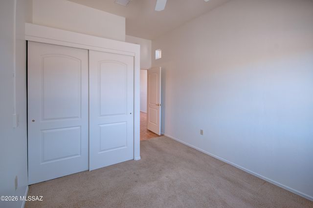 4003 S Golden Lynx Road, Green Valley, AZ 85614