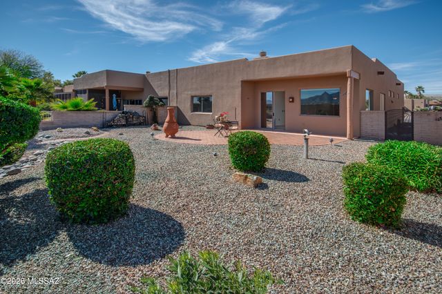 4003 S Golden Lynx Road, Green Valley, AZ 85614