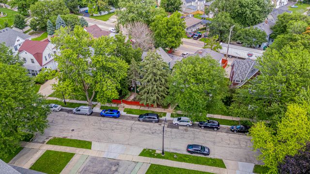 415 Buell Avenue, Joliet, IL 60435