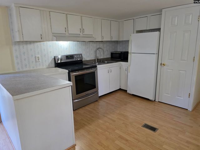 518 Whetstone Road, Swansea, SC 29160