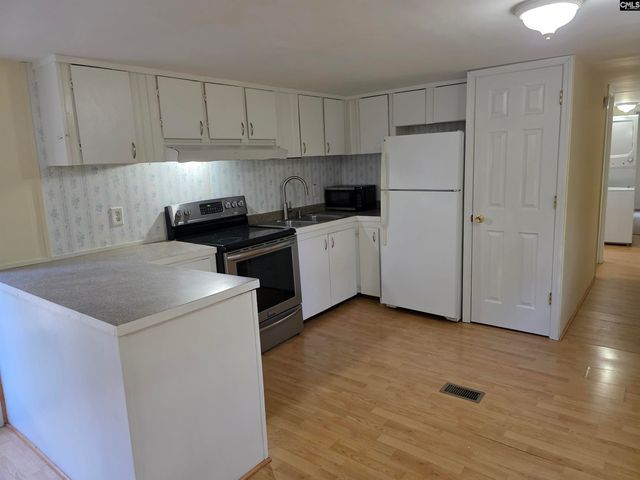 518 Whetstone Road, Swansea, SC 29160