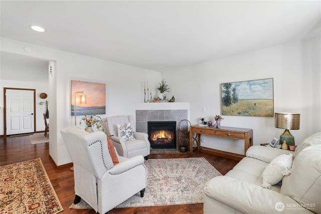 6025 S Verde Street, Tacoma, WA 98409