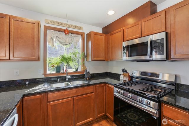 6025 S Verde Street, Tacoma, WA 98409