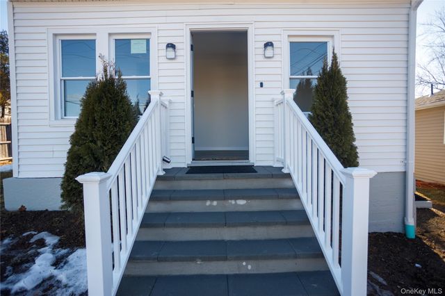 79 Clubhouse Drive, Carmel, NY 10512