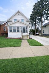 385 Whittemore Street, Pontiac, MI 48342