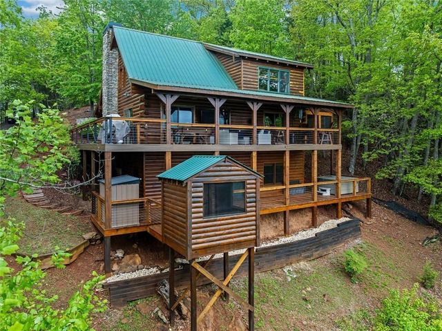 399 Ranch Mountain Drive, Dahlonega, GA 30533