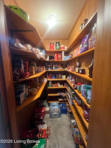 318 Sequoia Dr, Leitchfield, KY 42754