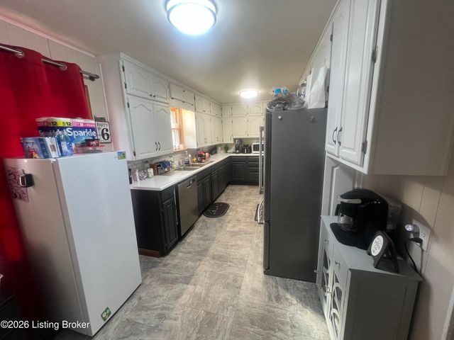 318 Sequoia Dr, Leitchfield, KY 42754