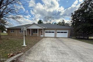 318 Sequoia Dr, Leitchfield, KY 42754