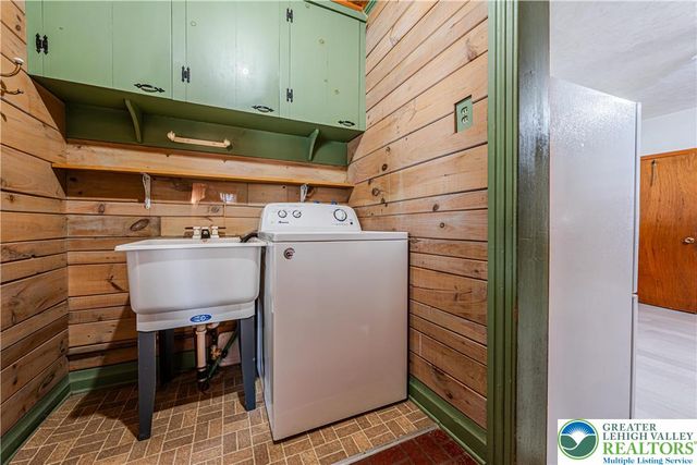 153 New Street, Hellertown Boro, PA 18055