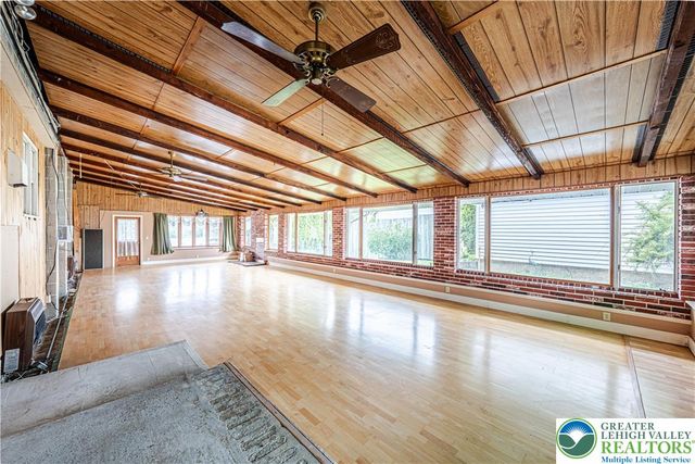 153 New Street, Hellertown Boro, PA 18055