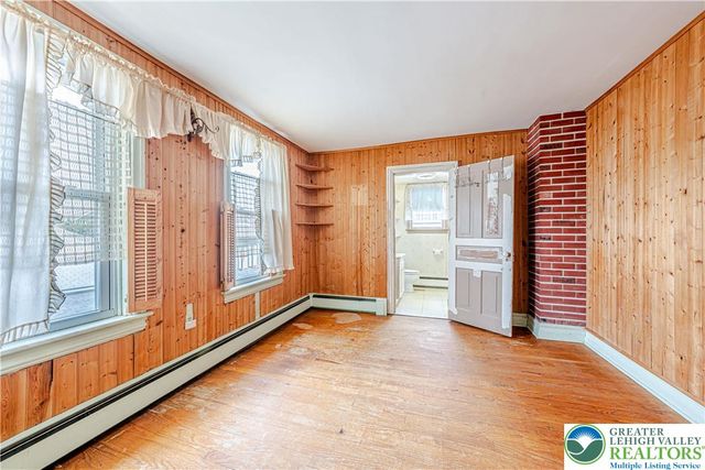 153 New Street, Hellertown Boro, PA 18055