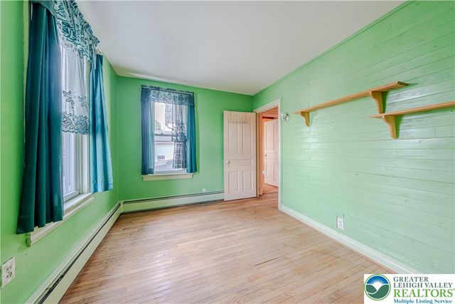153 New Street, Hellertown Boro, PA 18055