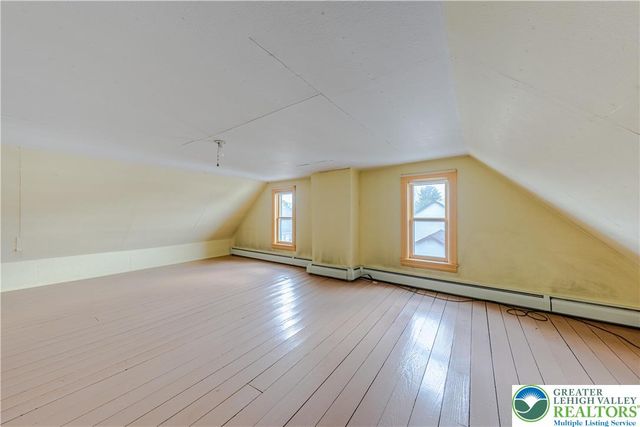 153 New Street, Hellertown Boro, PA 18055