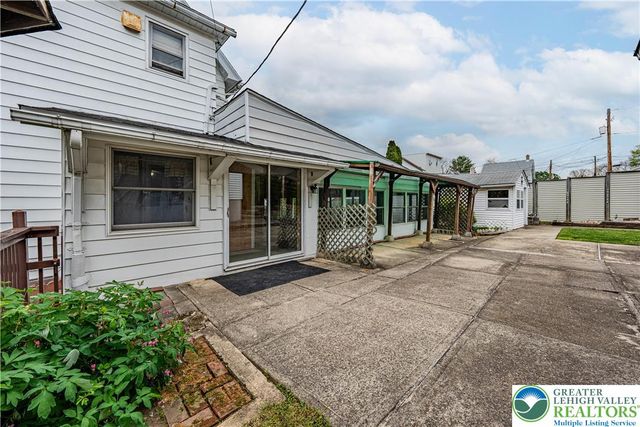 153 New Street, Hellertown Boro, PA 18055