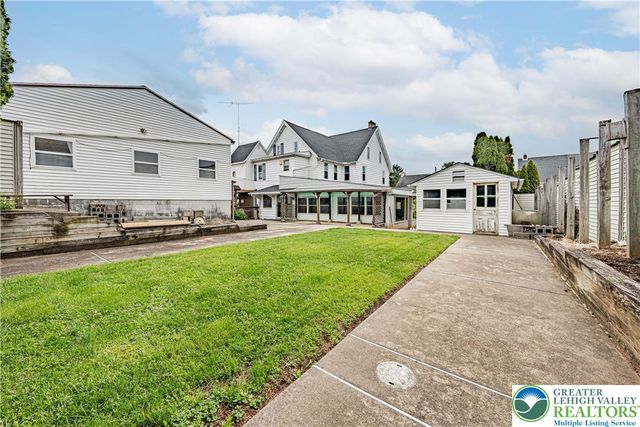 153 New Street, Hellertown Boro, PA 18055