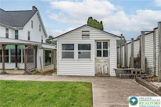 153 New Street, Hellertown Boro, PA 18055