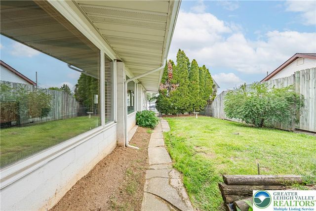 153 New Street, Hellertown Boro, PA 18055