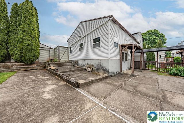 153 New Street, Hellertown Boro, PA 18055