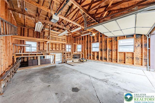 153 New Street, Hellertown Boro, PA 18055