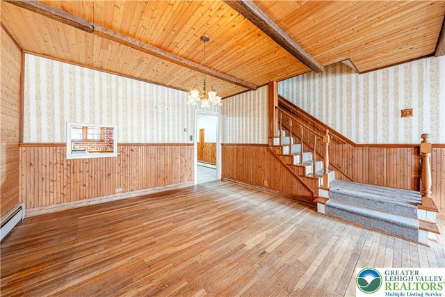 153 New Street, Hellertown Boro, PA 18055