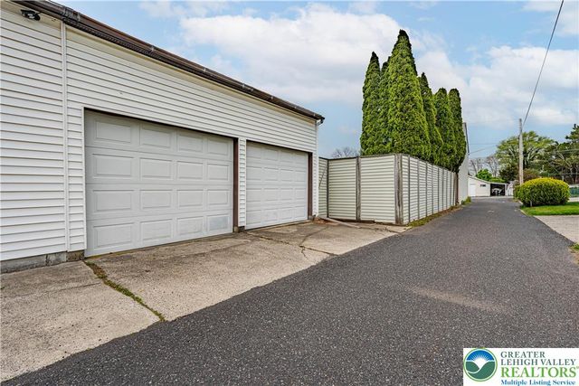 153 New Street, Hellertown Boro, PA 18055