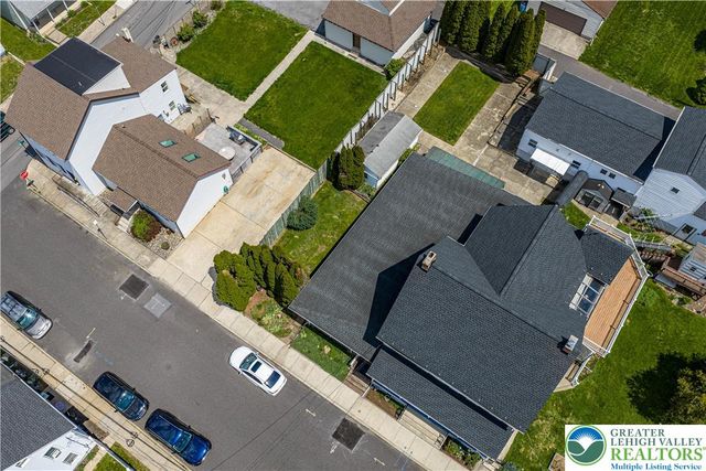 153 New Street, Hellertown Boro, PA 18055