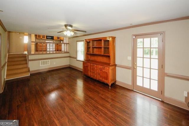 4033 Scenic Mountain Drive, Snellville, GA 30039