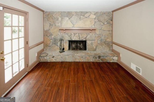 4033 Scenic Mountain Drive, Snellville, GA 30039