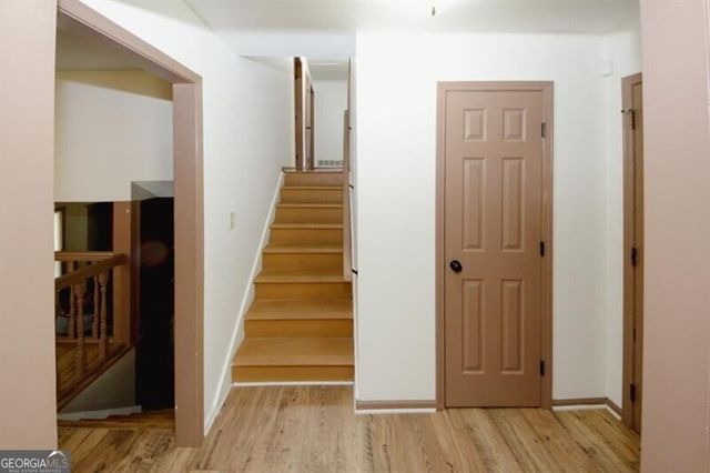 4033 Scenic Mountain Drive, Snellville, GA 30039