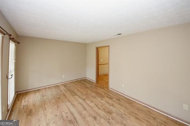 4033 Scenic Mountain Drive, Snellville, GA 30039